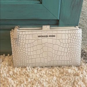 White stone wash Michael Kors Wallet